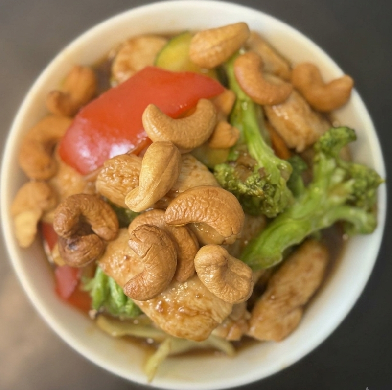 Wokad kycklingfilé med grönsaker & cashew